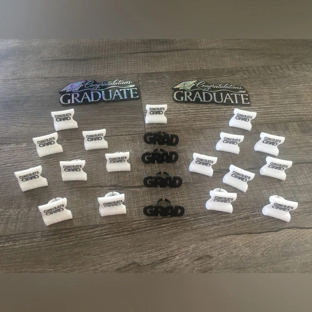 🔴2/$10 NEW Graduation cake topper ring cupcakes diploma cap gown